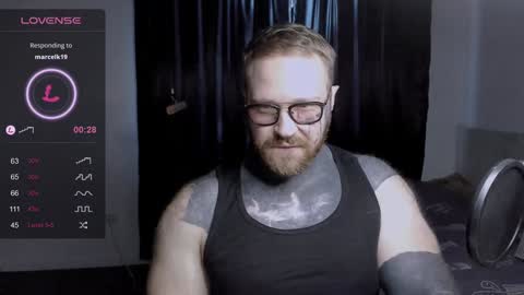 Snapshot of master_oil chatting on 02-02-25, 05:53 Huge Alex online show from 02-02-25, 05:53