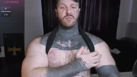 Snapshot of master_oil chatting on 10-02-25, 02:24 Huge Alex online show from 10-02-25, 02:24