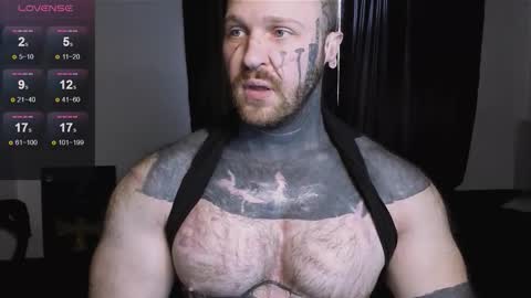 Snapshot of master_oil chatting on 10-09-25, 05:38 Huge Alex online show from 10-09-25, 05:38