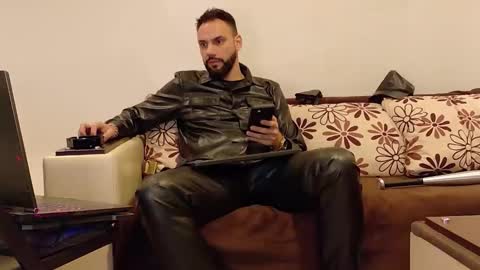 SIR online show from 11-14-25, 05:22