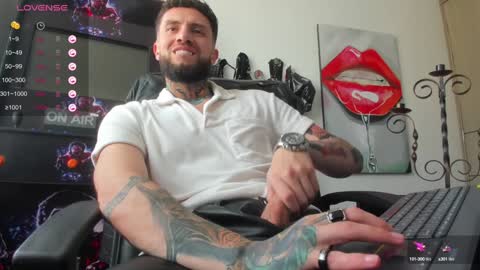Snapshot of master_steven_01 chatting on 12-19-24, 09:06 steven  online show from 12-19-24, 09:06