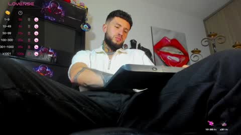 Snapshot of master_steven_01 chatting on 12-21-24, 11:13 steven  online show from 12-21-24, 11:13