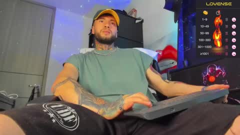 Snapshot of master_steven_01 chatting on 02-22-25, 11:24 steven  online show from 02-22-25, 11:24