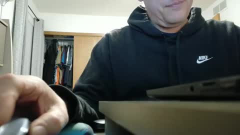 Master Thorn online show from 10-28-25, 02:04