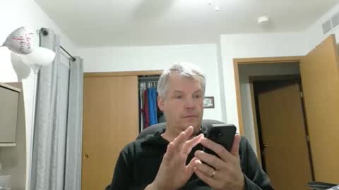 Snapshot of master_thorn chatting on 02-15-26, 05:37 Master Thorn online show from 02-15-26, 05:37