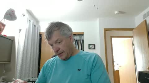 Snapshot of master_thorn chatting on 03-08-26, 02:32 Master Thorn online show from 03-08-26, 02:32