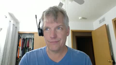 Snapshot of master_thorn chatting on 04-17-26, 02:14 Master Thorn online show from 04-17-26, 02:14