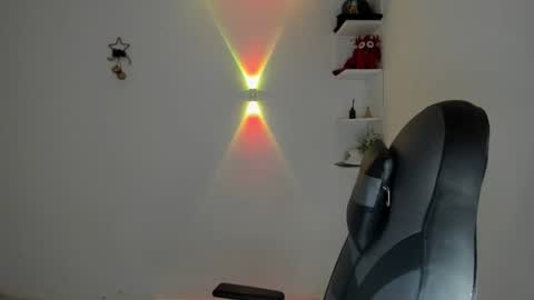 Alpha junior online show from 11-27-25, 02:13