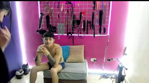 Snapshot of masteraxelandmelany chatting on 04-18-26, 12:42 Axel And Melany online show from 04-18-26, 12:42