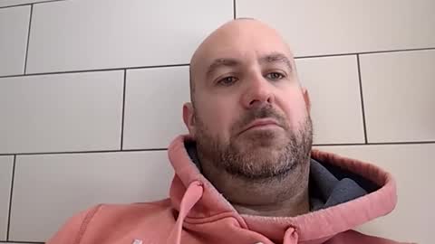 Bob online show from 03-11-26, 01:17