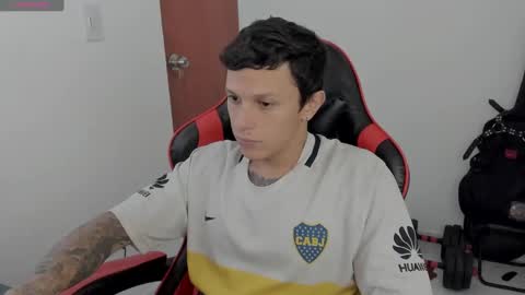 Snapshot of masterdave7 chatting on 09-25-25, 02:54 Dave online show from 09-25-25, 02:54