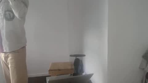 Snapshot of masterdomfuck chatting on 01-12-25, 08:14 Masterdomfuck online show from 01-12-25, 08:14