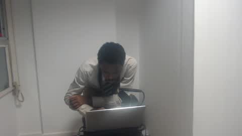 Snapshot of masterdomfuck chatting on 01-14-25, 12:54 Masterdomfuck online show from 01-14-25, 12:54