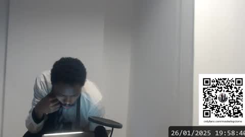 Snapshot of masterdomfuck chatting on 01-26-25, 10:57 Masterdomfuck online show from 01-26-25, 10:57