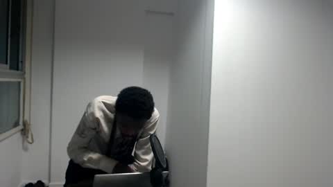 Snapshot of masterdomfuck chatting on 02-09-25, 12:06 Masterdomfuck online show from 02-09-25, 12:06