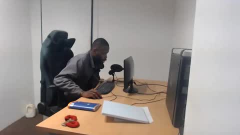 Masterdomfuck online show from 06-10-26, 08:41