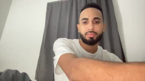 masterjah77 online show from 12-30-24, 06:20