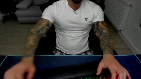 masterkingmuscle online show from 02-09-25, 07:41