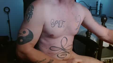 Snapshot of masterlucifer45 chatting on 09-21-25, 04:08 morningstar online show from 09-21-25, 04:08