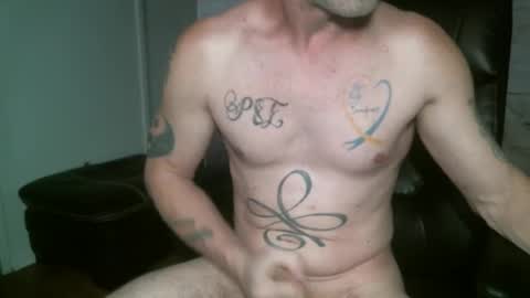 Snapshot of masterlucifer45 chatting on 11-04-25, 03:38 morningstar online show from 11-04-25, 03:38