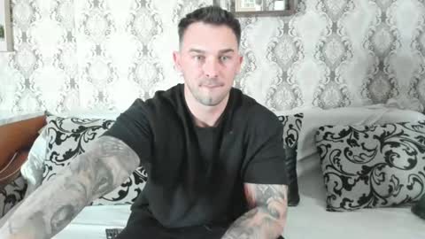 Snapshot of mastermusclejon chatting on 01-31-25, 10:42 Jon online show from 01-31-25, 10:42