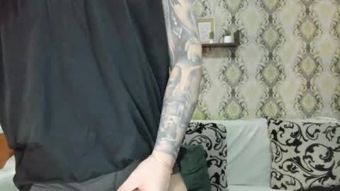 Snapshot of mastermusclejon chatting on 02-24-25, 09:41 Jon online show from 02-24-25, 09:41