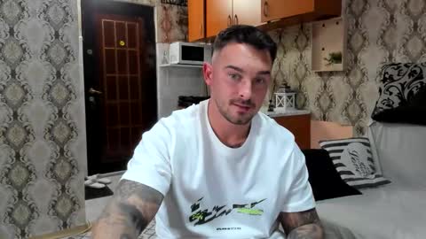 Snapshot of mastermusclejon chatting on 09-26-25, 08:02 Jon online show from 09-26-25, 08:02