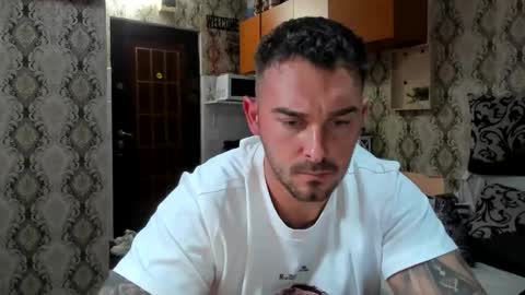 Snapshot of mastermusclejon chatting on 10-05-25, 07:34 Jon online show from 10-05-25, 07:34