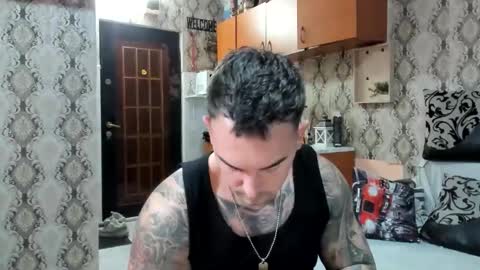 Snapshot of mastermusclejon chatting on 10-07-25, 08:39 Jon online show from 10-07-25, 08:39