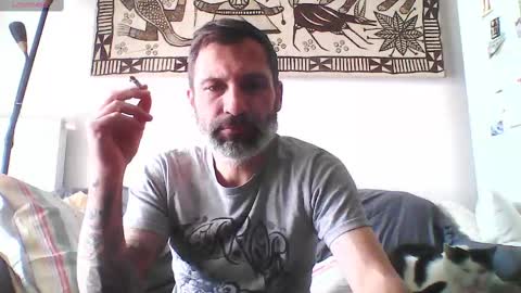 Snapshot of masterp17 chatting on 02-20-25, 01:30 Master P online show from 02-20-25, 01:30