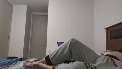 Snapshot of masterr32 chatting on 12-04-25, 07:06 masterr32 online show from 12-04-25, 07:06