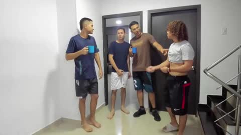 Team Cris Darwin- Fernando- Stiven- David online show from 03-11-25, 11:23