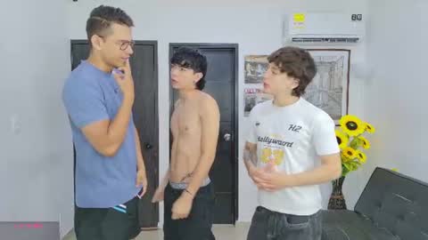 Team Cris Darwin- Fernando- Stiven- David online show from 06-14-26, 11:12