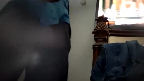 Snapshot of mastersolo420 chatting on 01-14-25, 09:09 Master Solo online show from 01-14-25, 09:09