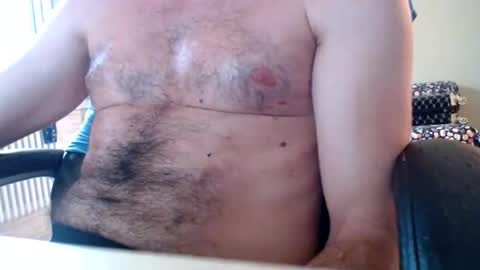 Snapshot of mastersup7 chatting on 09-19-25, 04:07 mastersup7 online show from 09-19-25, 04:07