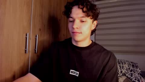 mastrangelo_x online show from 01-10-26, 05:09