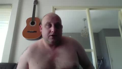 Snapshot of mastrubeertje1988 chatting on 05-07-26, 10:09 mastrubeertje1988 online show from 05-07-26, 10:09