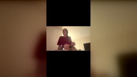 Snapshot of masturbatingmariamiller chatting on 06-09-26, 02:39 masturbatingmariamiller online show from 06-09-26, 02:39