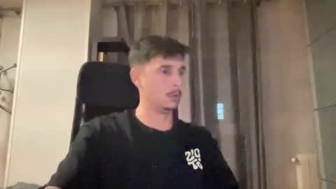 Aaron online show from 09-22-25, 09:17