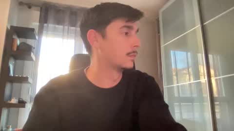 Aaron online show from 11-25-25, 04:18