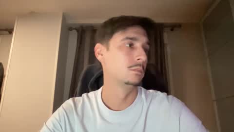 Snapshot of matahavi chatting on 02-04-26, 08:03 Aaron online show from 02-04-26, 08:03