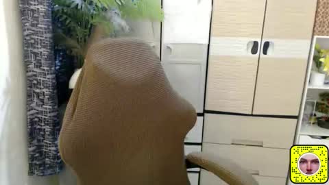 matcha_latte33 online show from 02-25-26, 02:48