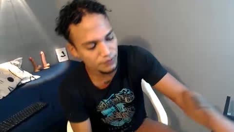 Mateo and Noah online show from 04-14-26, 05:41