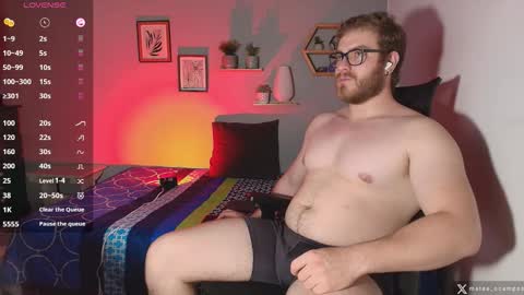 Mateo Ocampo online show from 12-21-25, 09:11