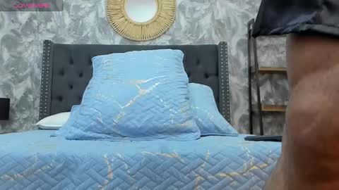 Mateo online show from 01-30-25, 05:39