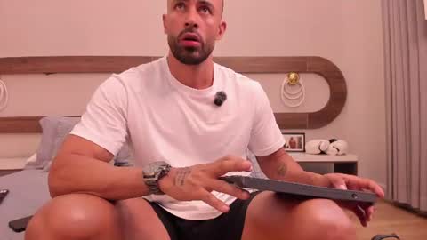 Mateo online show from 07-11-26, 07:05