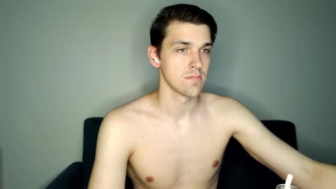 mateo_zeus online show from 01-04-25, 04:01