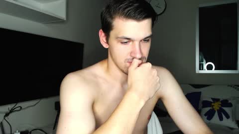 mateo_zeus online show from 01-08-25, 03:40