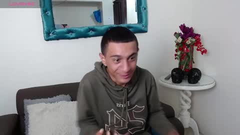 Mateo online show from 10-22-25, 11:54