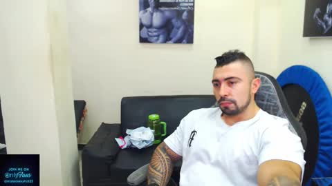 Mateo online show from 11-19-25, 05:57